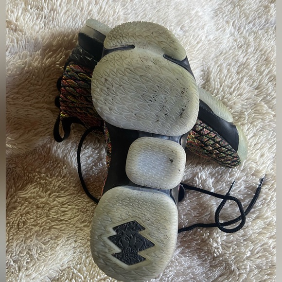 LeBron 15s - Picture 5 of 5